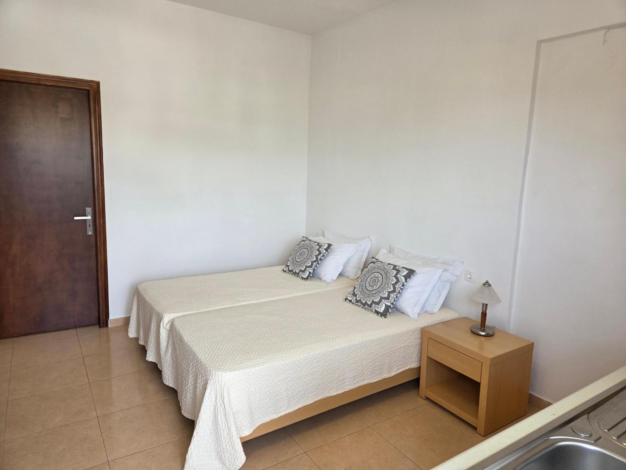 Corafili Holiday Suites Киотари Екстериор снимка