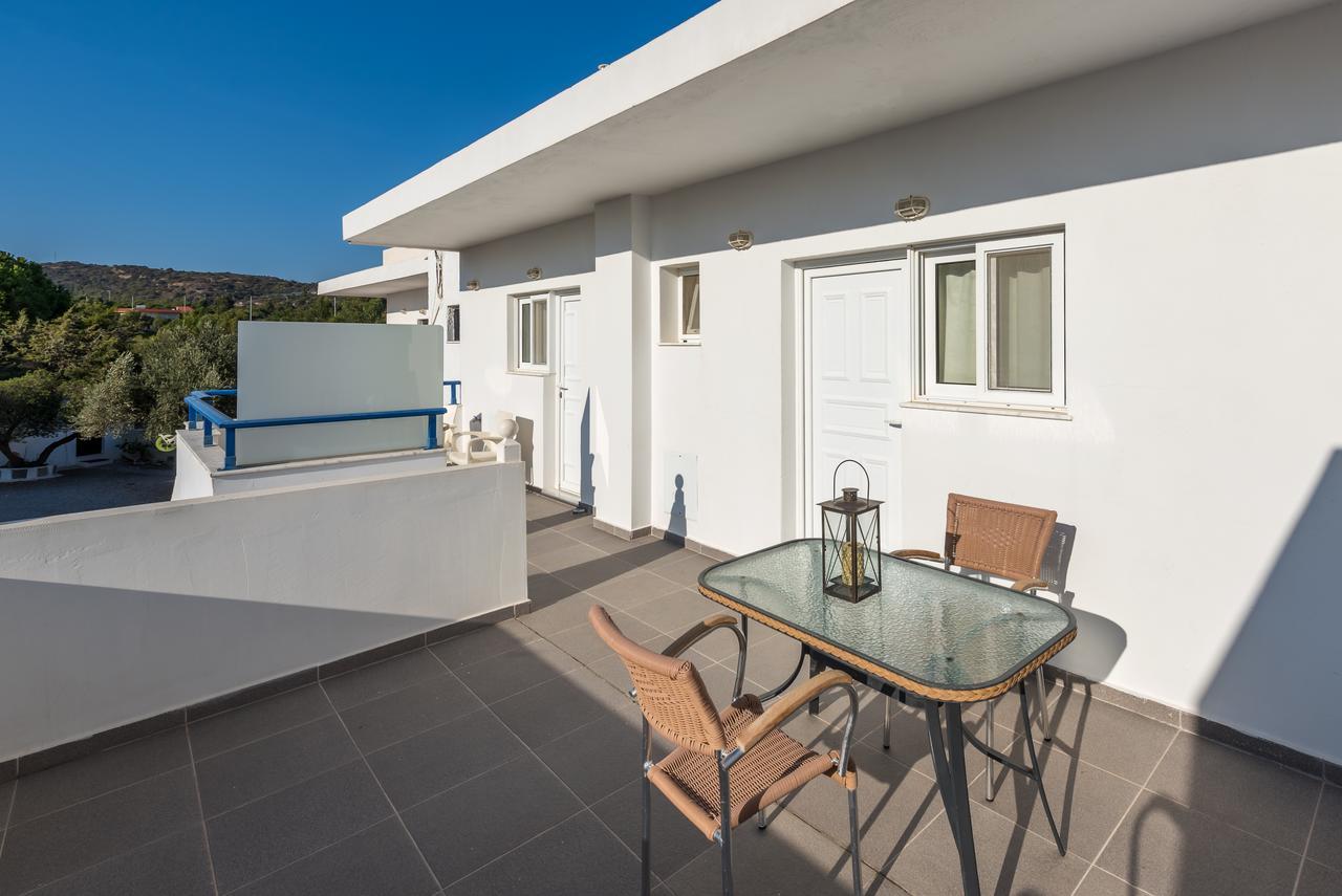Corafili Holiday Suites Киотари Екстериор снимка